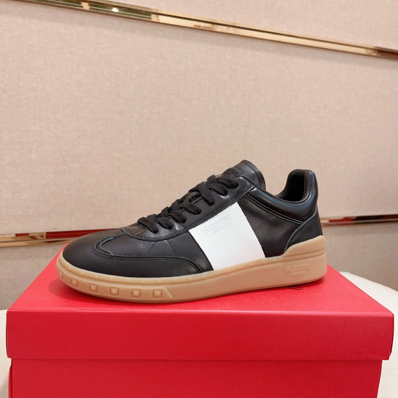 Valentino Sneakers